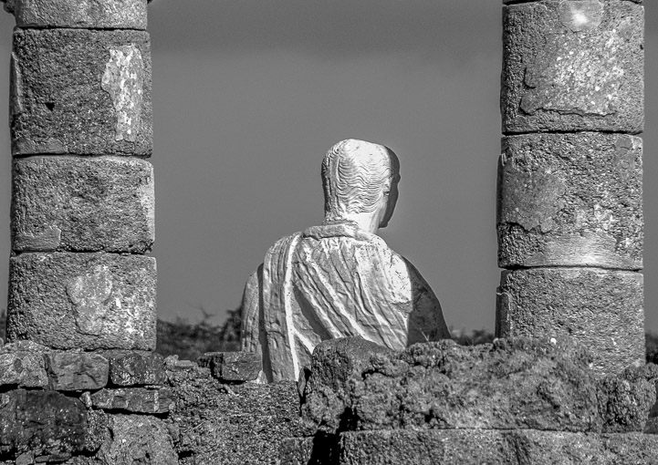 ESTATUA